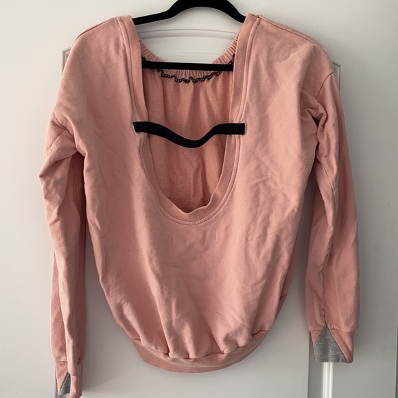 Adidas Original open back long sleeve top - Picture 3 of 6